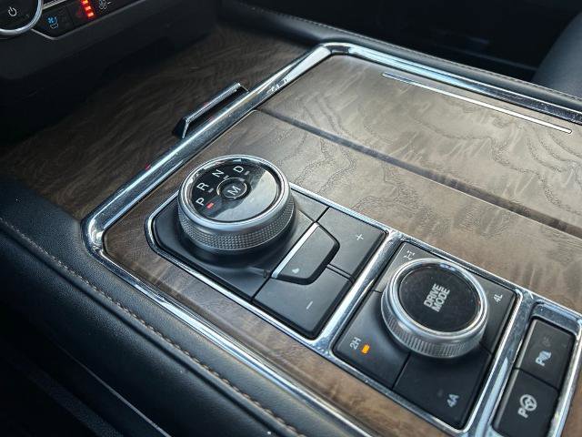 Certified 2020 Ford Expedition Platinum image 33