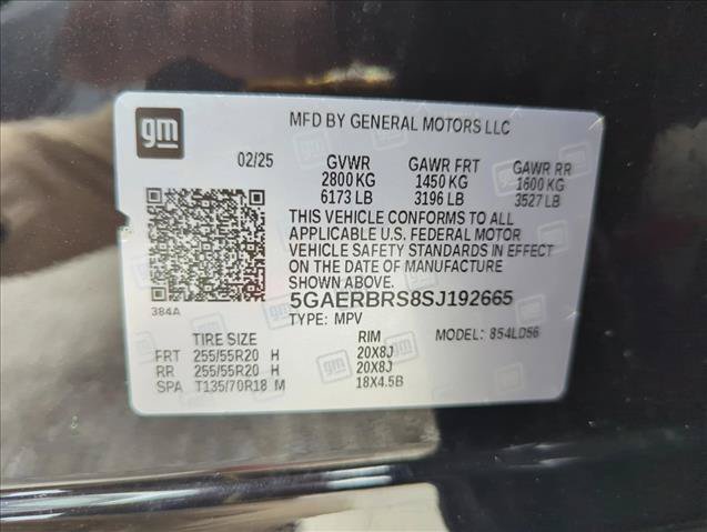 Used 2025 Buick Enclave Sport Touring w/ Super Cruise Package FWD image 25