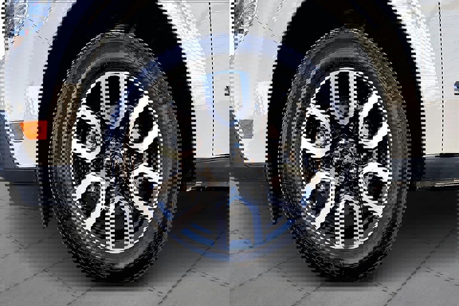 Certified 2024 Ford Maverick Lariat image 13