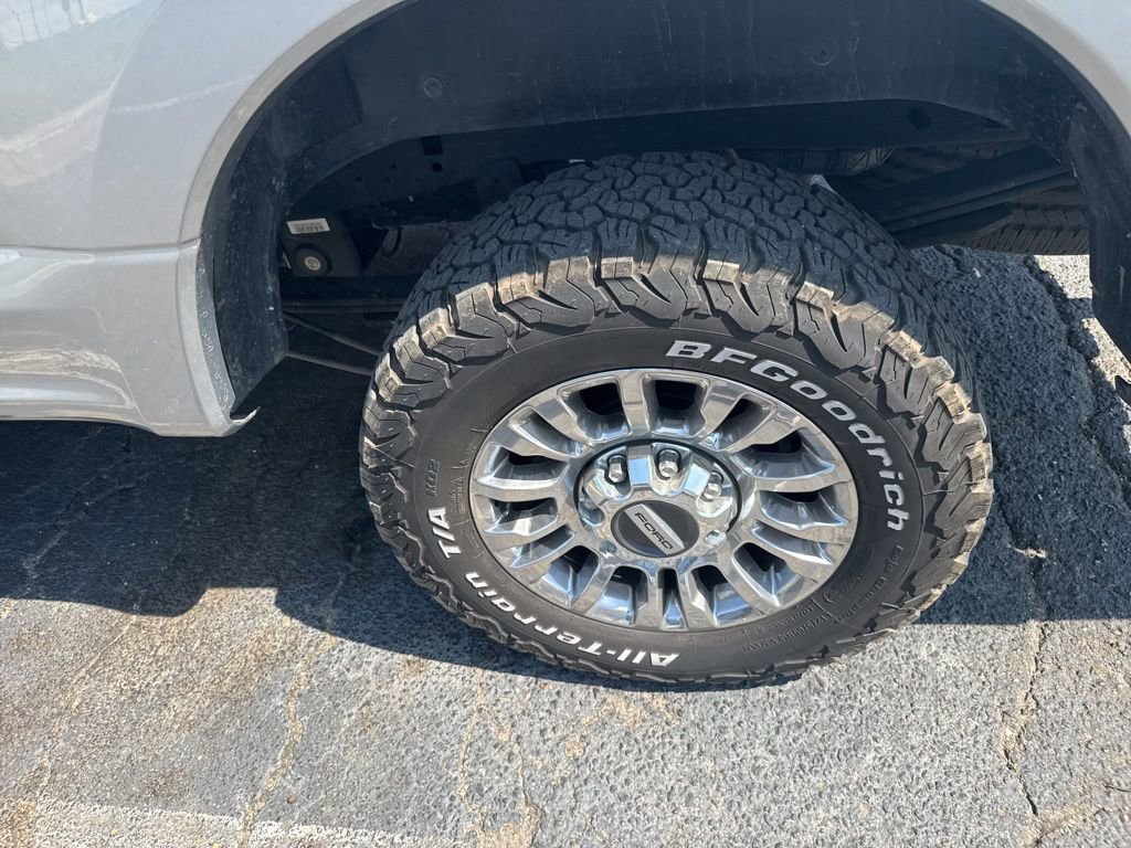 Certified 2020 Ford F250 XLT w/ XLT Premium Package image 18