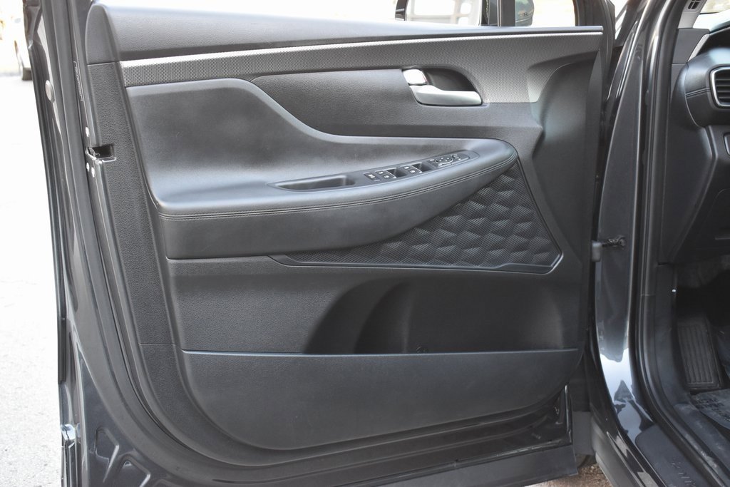 Used 2020 Hyundai Santa Fe SEL image 9