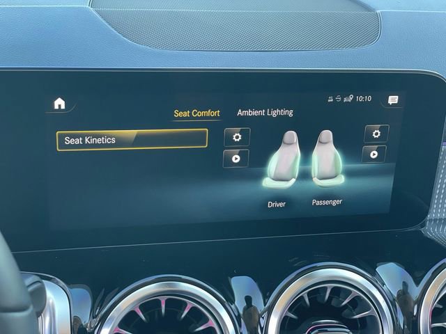 Used 2023 Mercedes-Benz EQB 300 4MATIC image 16