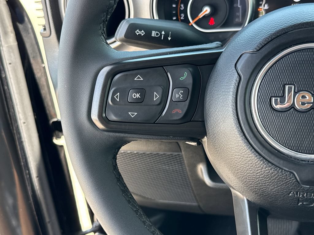 Used 2023 Jeep Wrangler Unlimited Sport AWD/4WD image 15