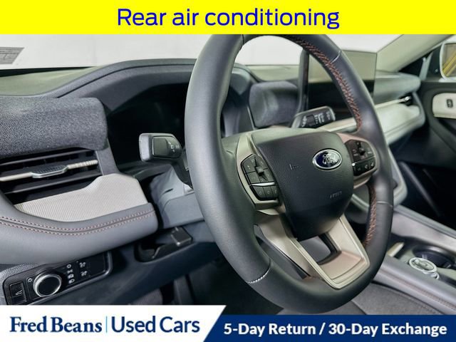 Certified 2025 Ford Explorer Active image 13