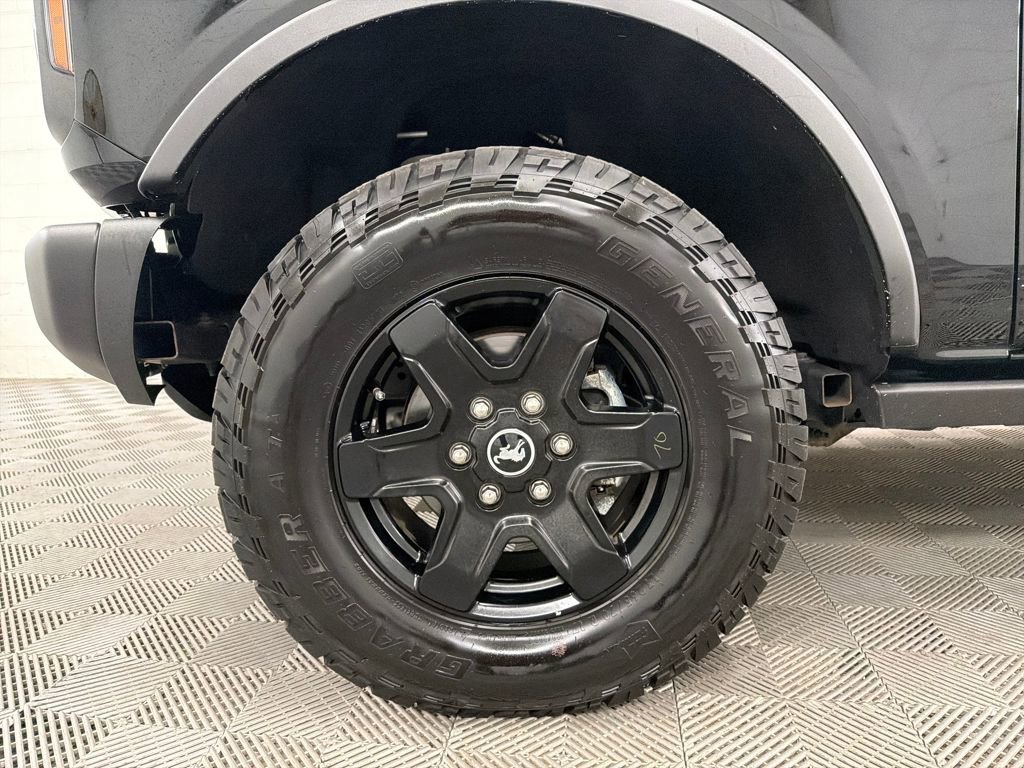 Certified 2022 Ford Bronco Black Diamond image 13