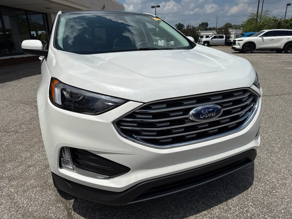 Certified 2022 Ford Edge SEL w/ Convenience Package AWD/4WD image 15