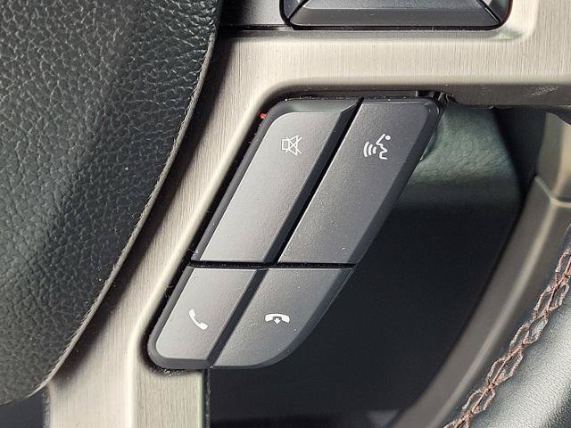 Certified 2022 Ford F250 4x4 Crew Cab Super Duty image 34