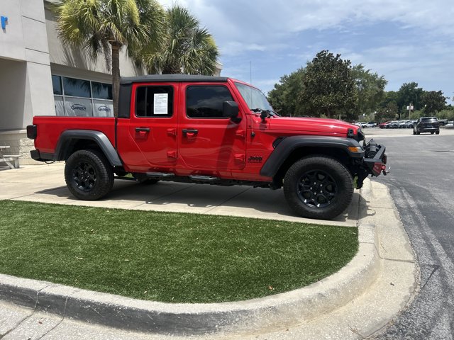 Used 2023 Jeep Gladiator Sport w/ Trailer Tow Package AWD/4WD image 3