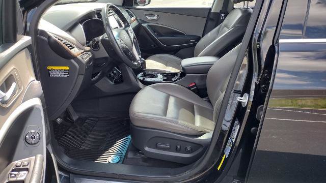 Used 2017 Hyundai Santa Fe Limited AWD/4WD image 11