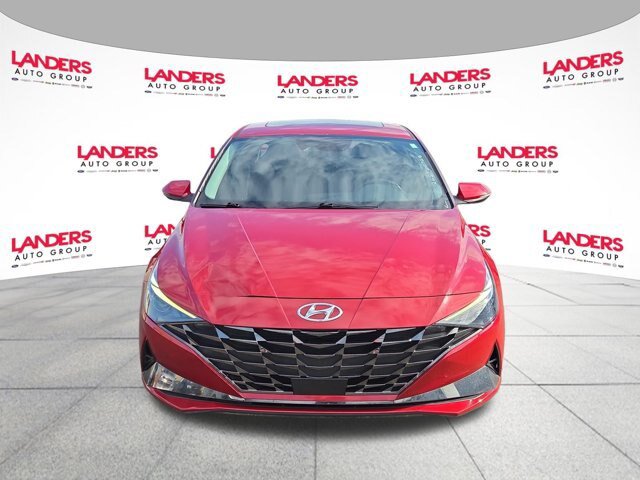 Used 2022 Hyundai Elantra SEL w/ Convenience + Premium Package FWD image 8