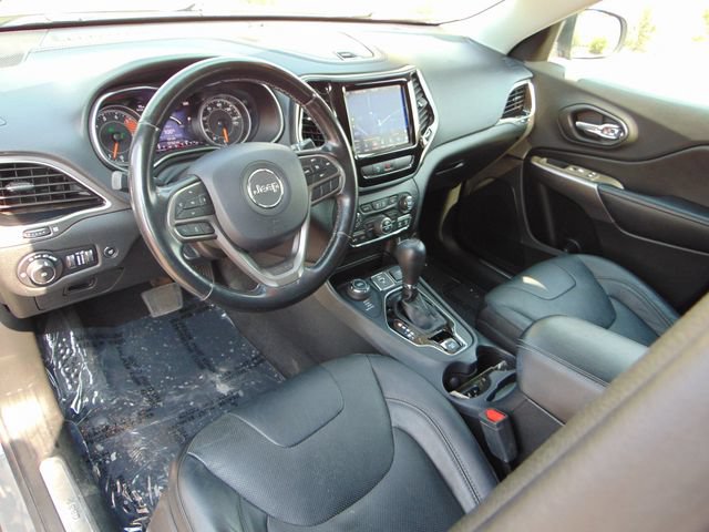 Used 2019 Jeep Cherokee Limited AWD/4WD image 11