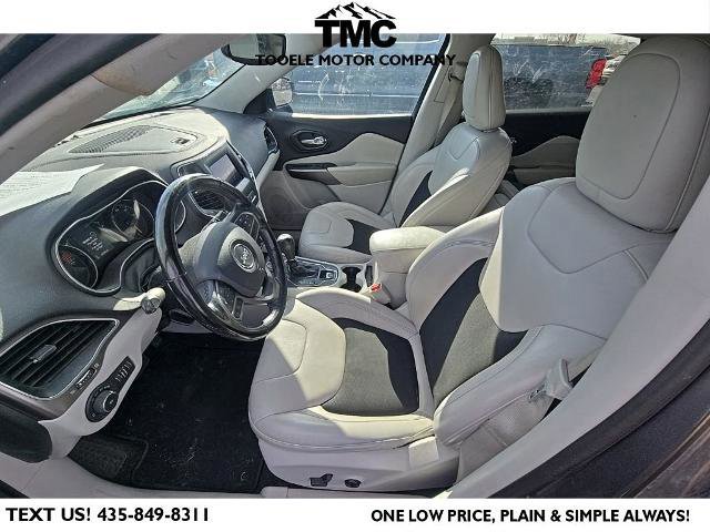 Used 2021 Jeep Cherokee Latitude Plus image 6