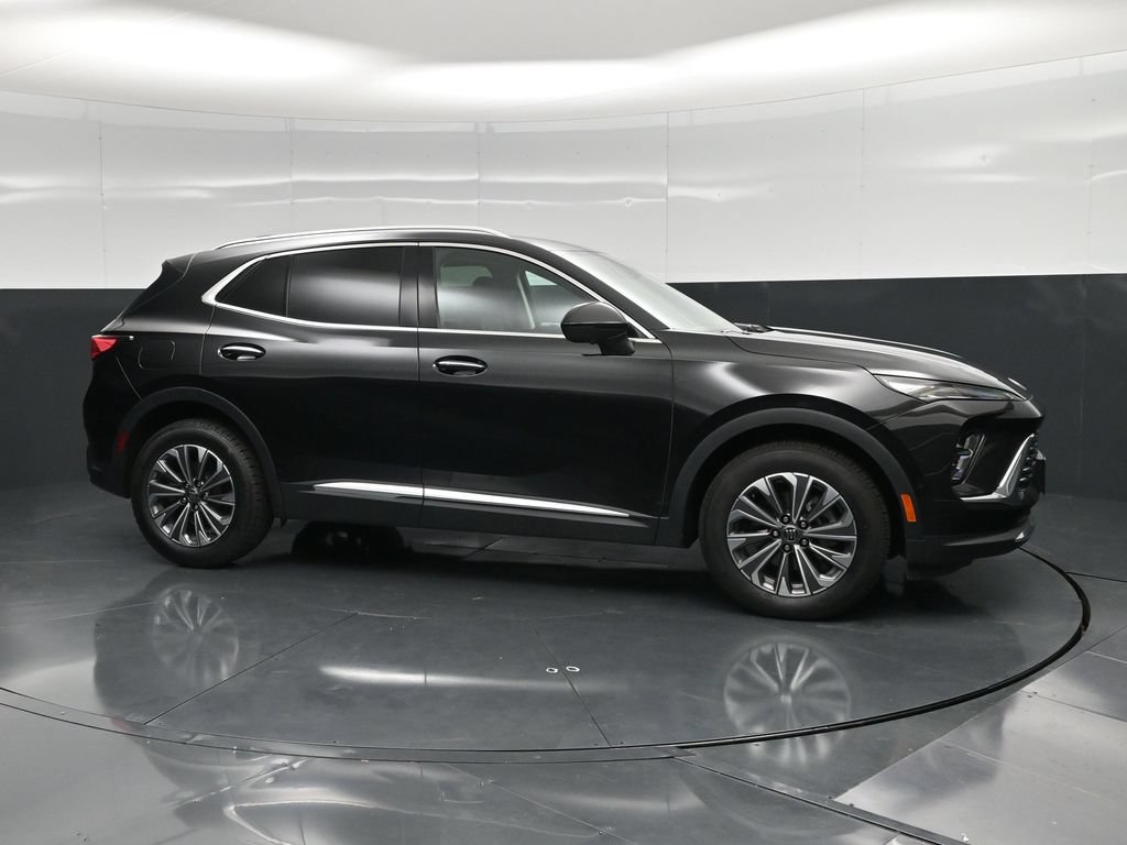 Used 2024 Buick Envision Preferred AWD/4WD image 5