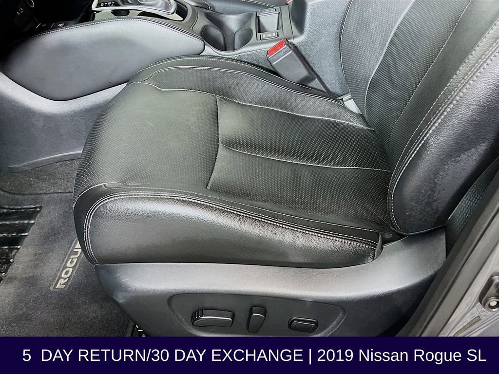 Used 2019 Nissan Rogue SL w/ Premium Package image 27