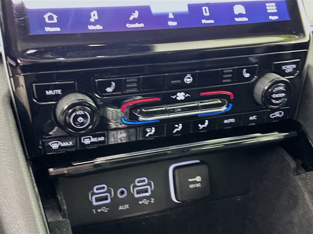 Used 2021 Jeep Grand Cherokee L Limited image 24