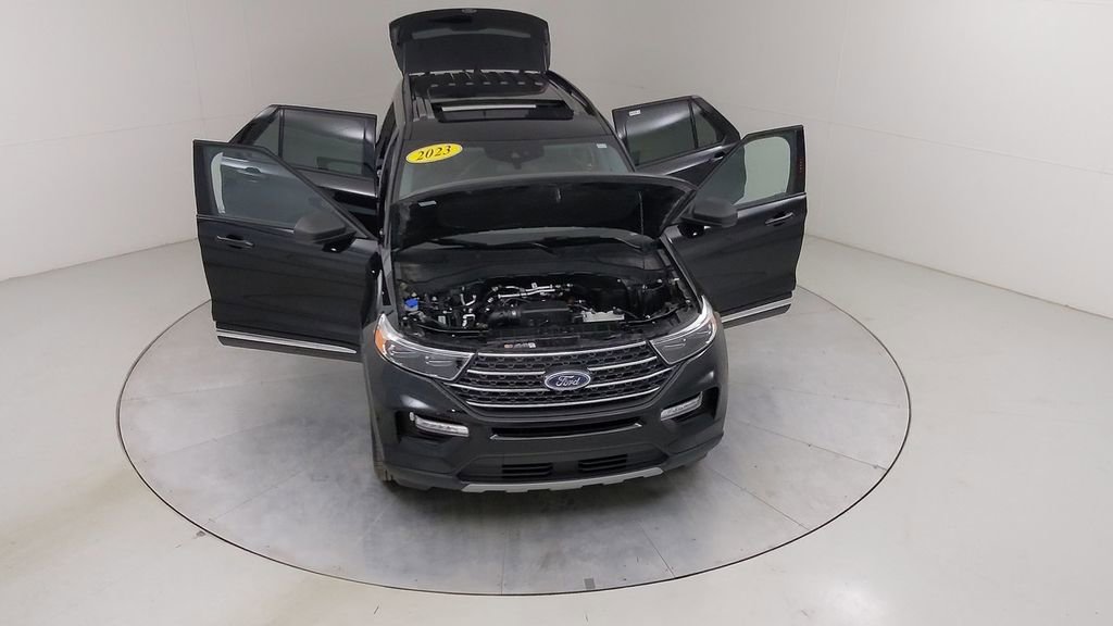 Certified 2023 Ford Explorer XLT w/ Equipment Group 202A image 48