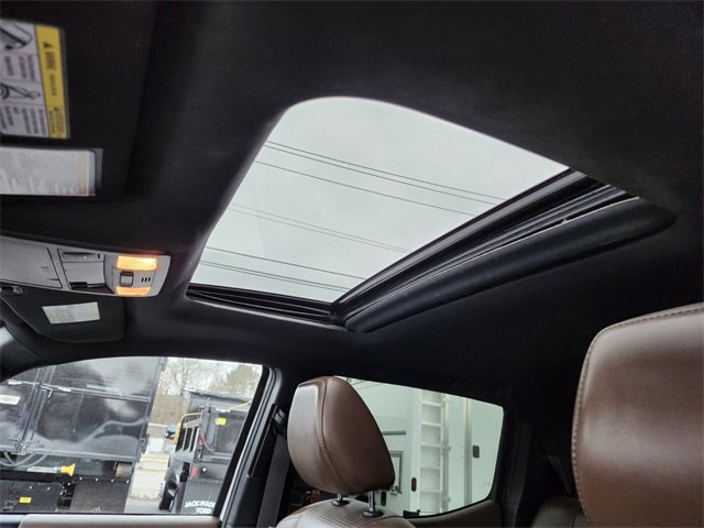 Used 2017 Toyota Tacoma Limited w/ Tow Package image 20