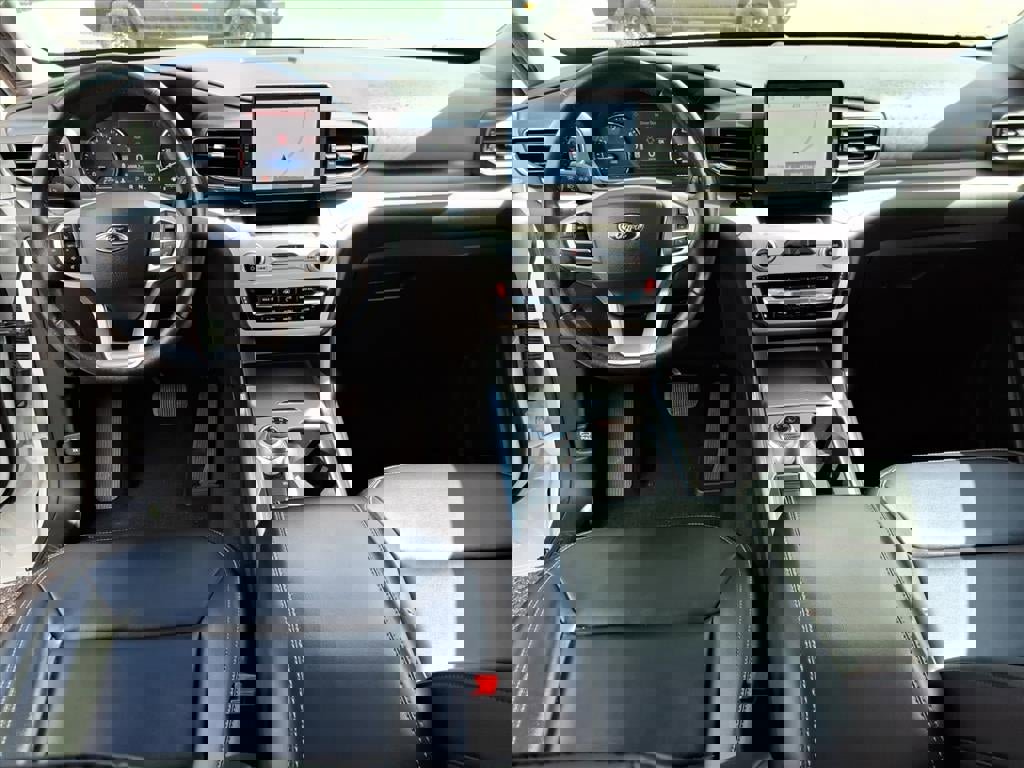 Certified 2023 Ford Explorer XLT w/ Equipment Group 202A image 16