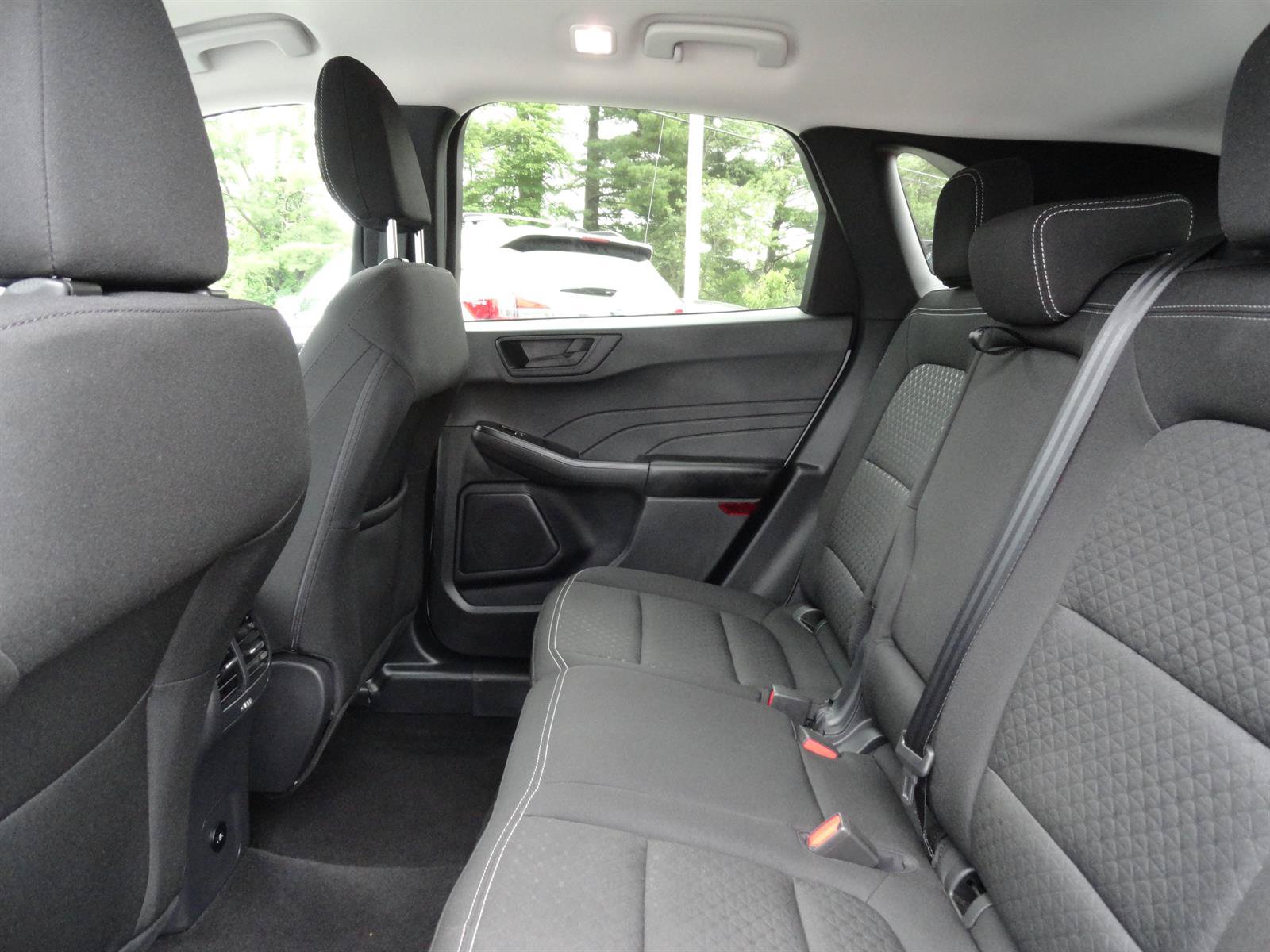 Certified 2025 Ford Escape Active AWD/4WD image 18