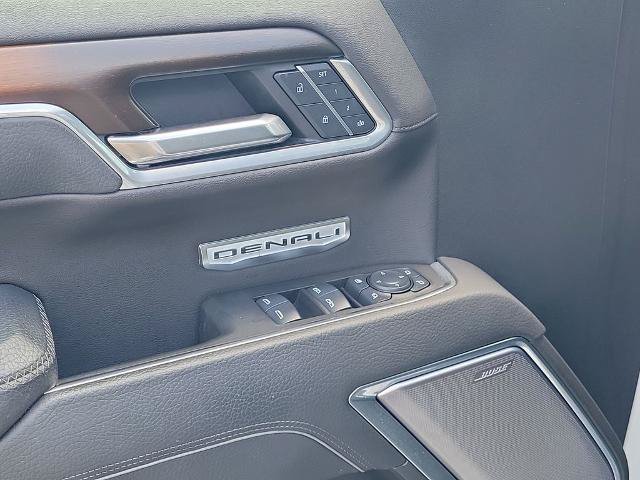 Used 2025 GMC Sierra 1500 Denali AWD/4WD image 23