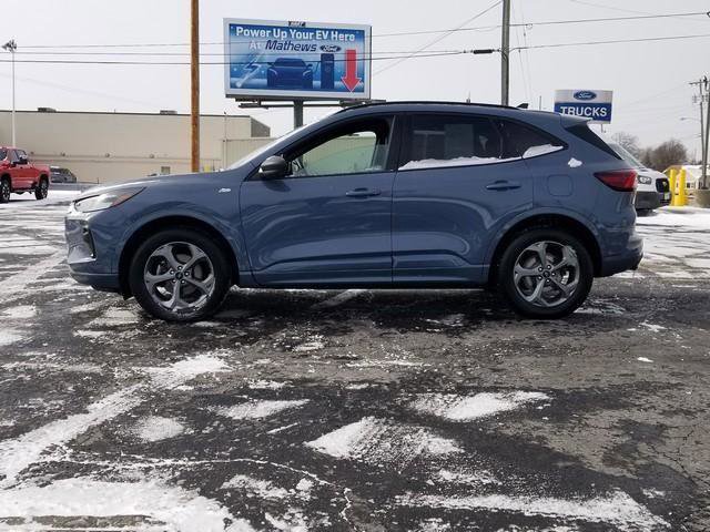 Certified 2023 Ford Escape ST-Line w/ Tech Pack #1 image 6