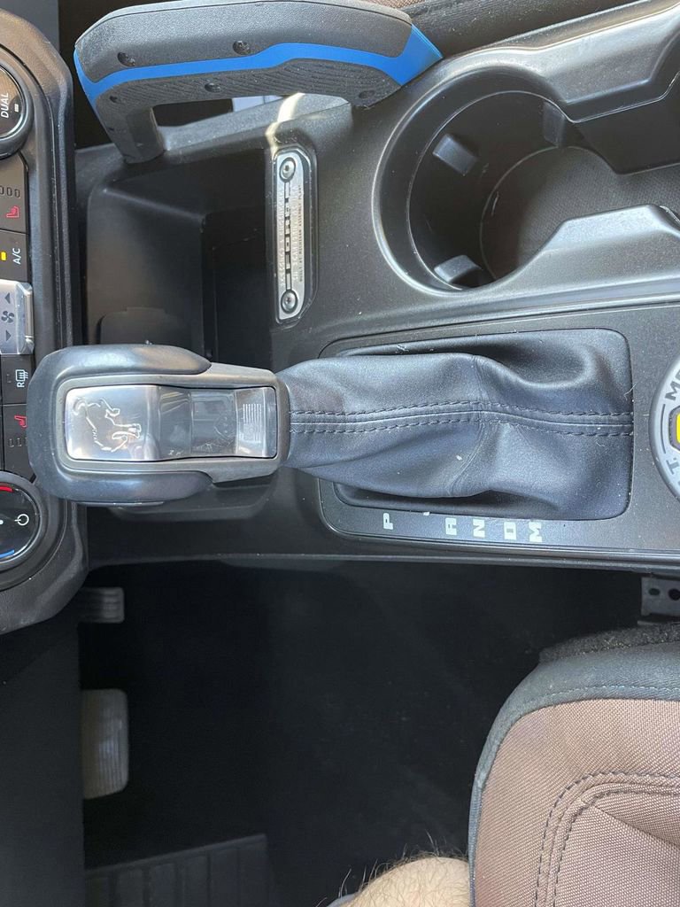 Certified 2022 Ford Bronco Outer Banks image 17