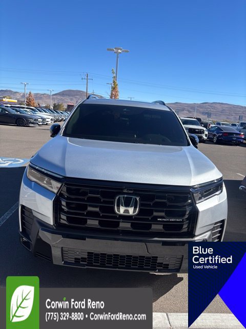 Used 2026 Honda Pilot Black Edition image 2