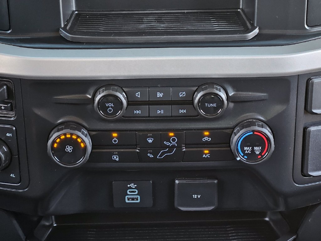 Certified 2024 Ford F350 XL AWD/4WD image 26