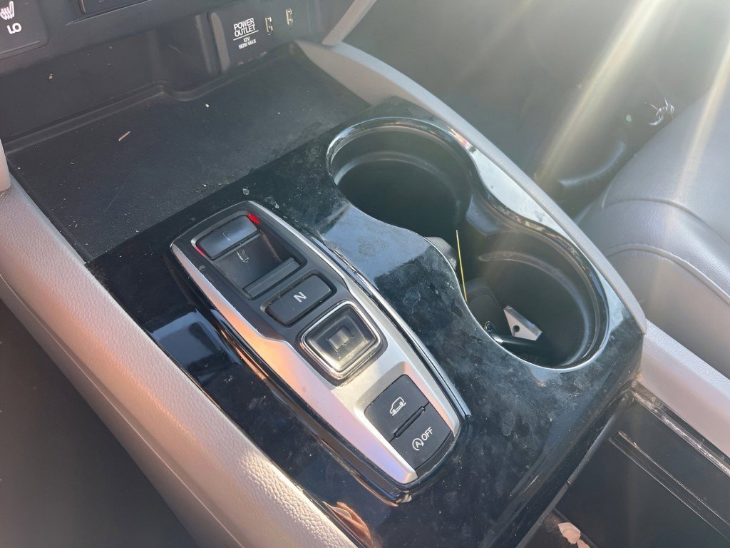 Used 2017 Honda Pilot Touring image 27