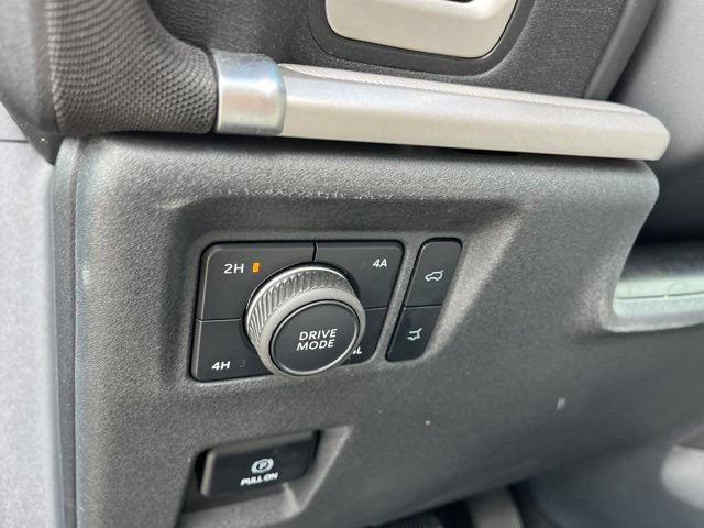 Certified 2025 Ford Expedition Active AWD/4WD image 23