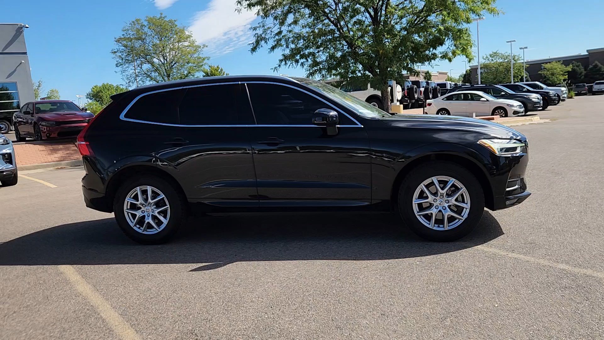 Used 2020 Volvo XC60 T5 Momentum AWD/4WD image 10