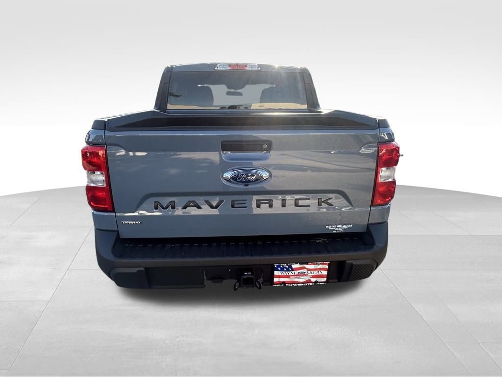 Certified 2024 Ford Maverick XLT image 4