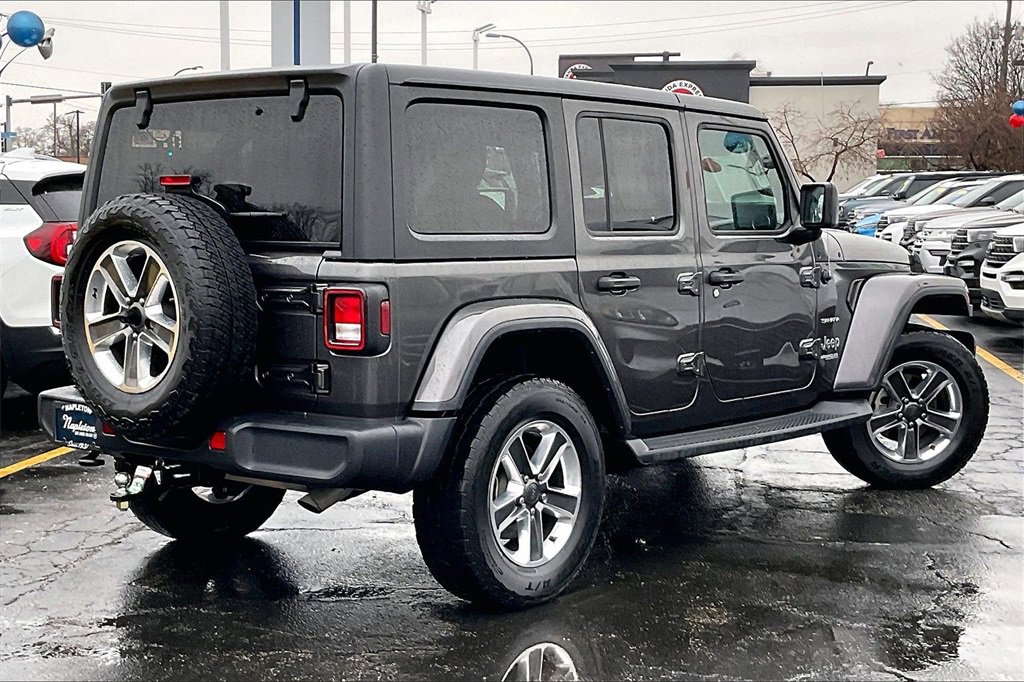 Used 2019 Jeep Wrangler Unlimited Sahara image 11