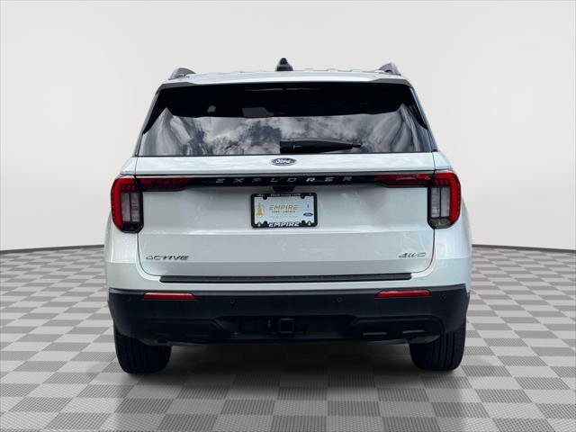 Certified 2025 Ford Explorer Active AWD/4WD image 6