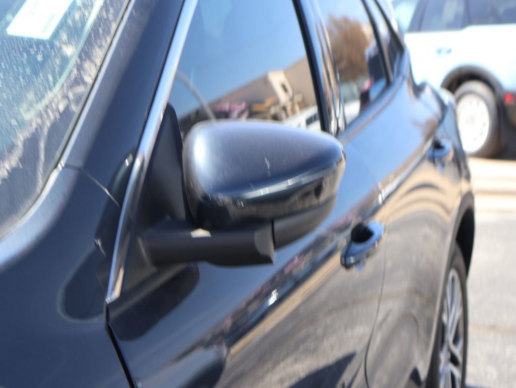 Certified 2022 Ford Escape SEL image 18