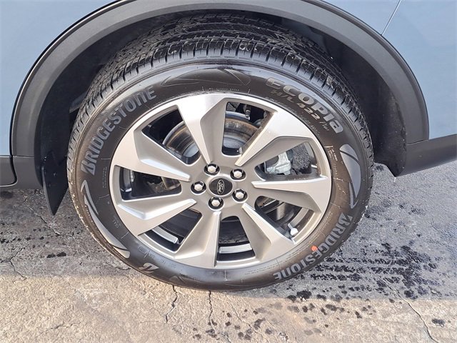 Certified 2023 Ford Escape Platinum image 5