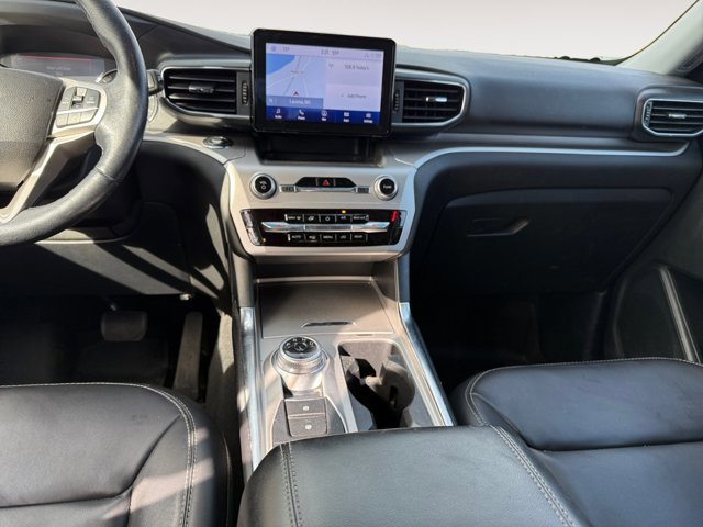 Certified 2022 Ford Explorer XLT w/ Equipment Group 202A image 14