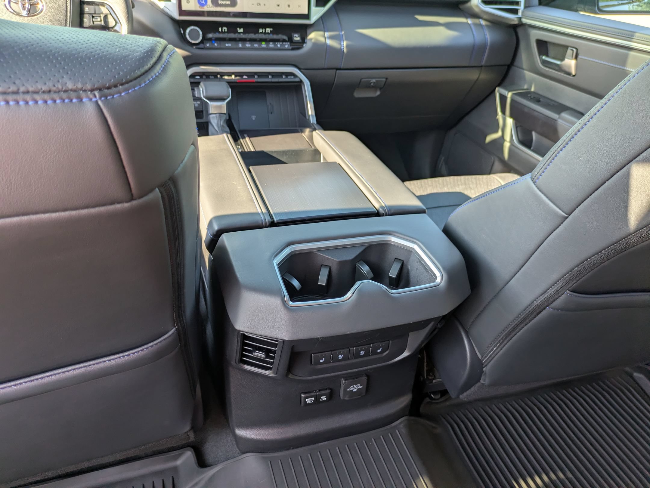 Used 2025 Toyota Tundra Platinum AWD/4WD image 31