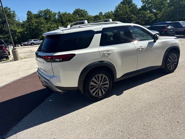 Used 2024 Nissan Pathfinder SL w/ SL Premium Package AWD/4WD image 20