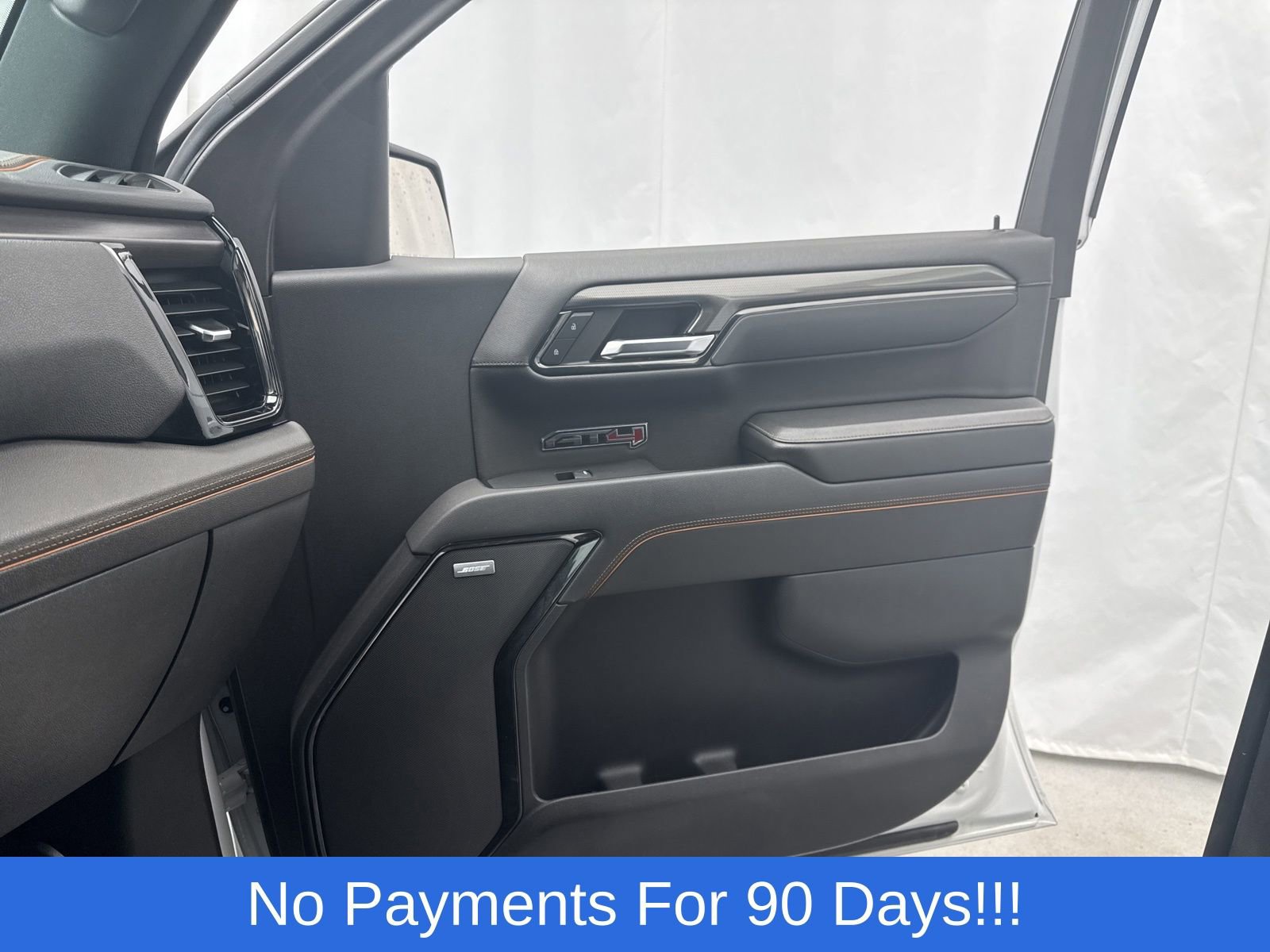 Used 2022 GMC Sierra 1500 AT4 w/ Technology Package AWD/4WD image 28