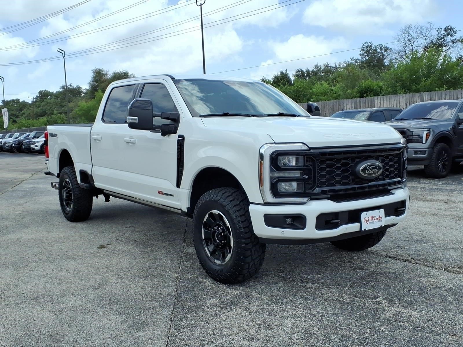 Certified 2025 Ford F250 Lariat w/ Lariat Ultimate Package AWD/4WD image 6