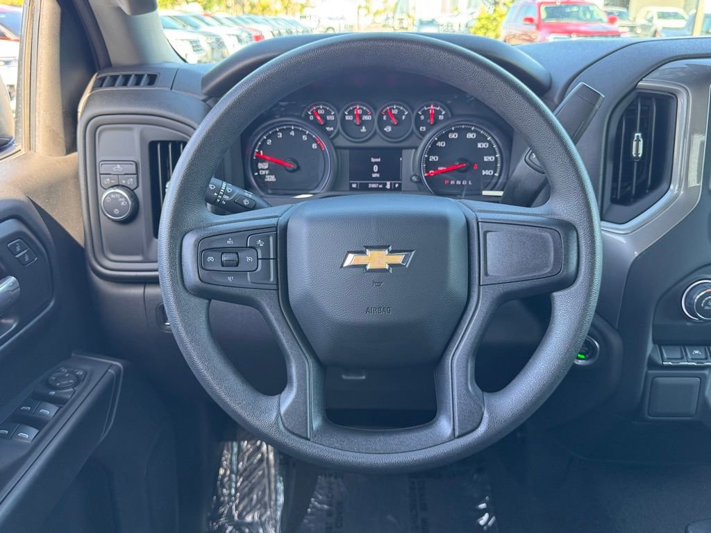 Used 2022 Chevrolet Silverado 1500 Custom image 21