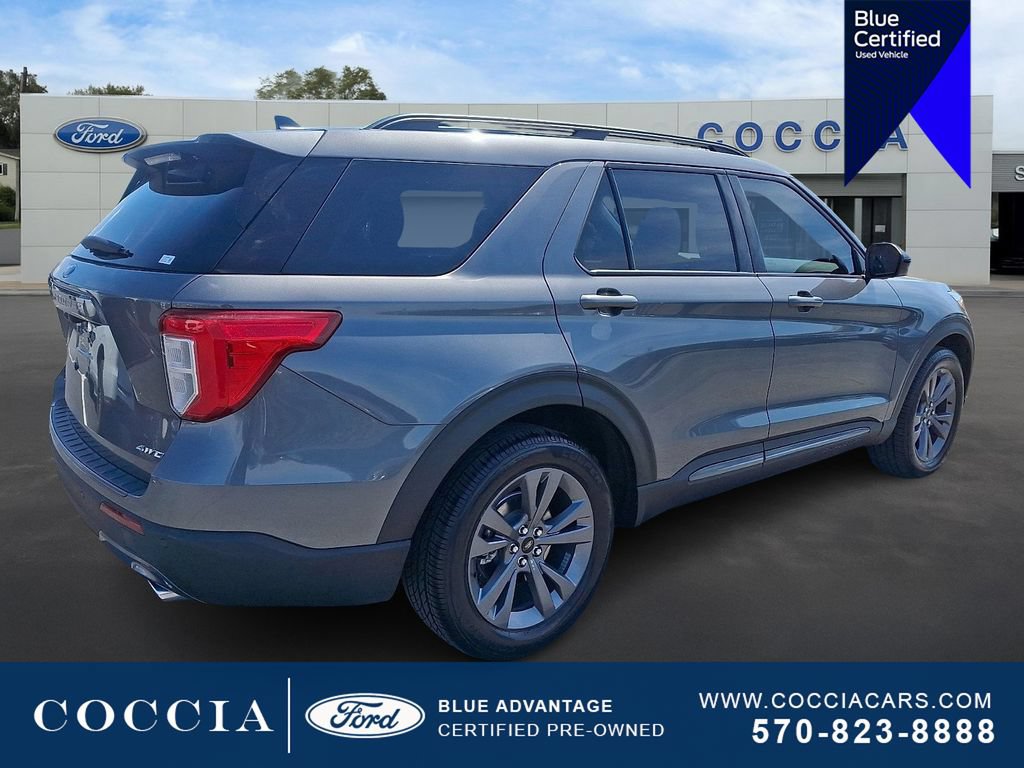 Certified 2023 Ford Explorer XLT w/ Equipment Group 202A AWD/4WD image 4