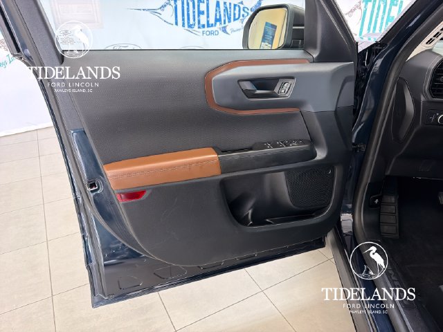 Certified 2021 Ford Bronco Sport Outer Banks AWD/4WD image 13