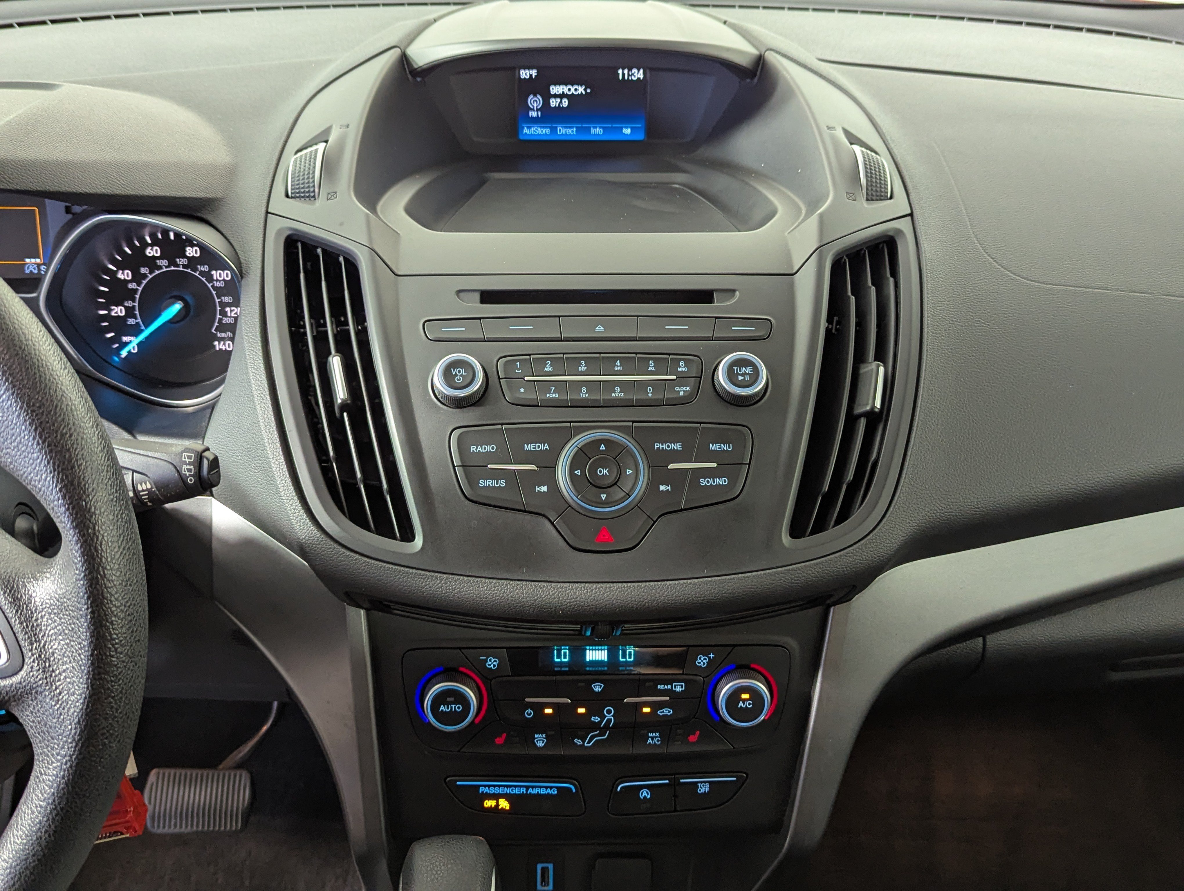 Certified 2018 Ford Escape SE FWD image 21