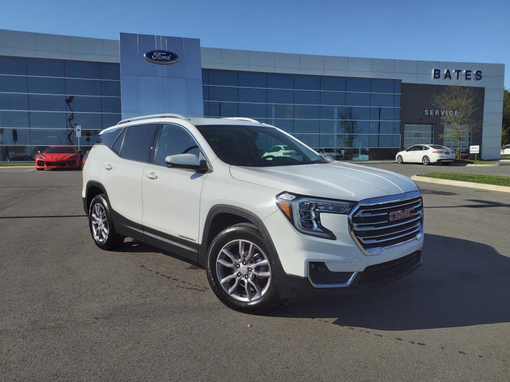 Used 2023 GMC Terrain SLT image 7