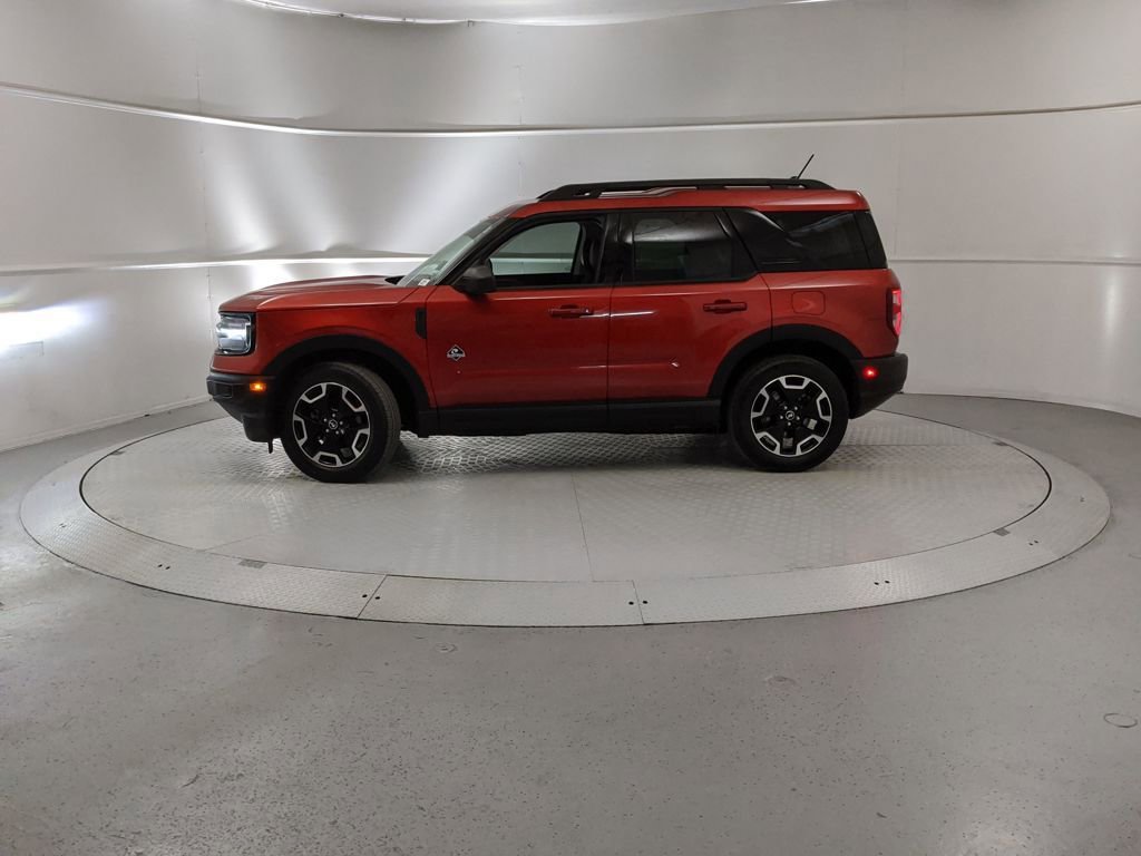 Certified 2023 Ford Bronco Sport Outer Banks w/ Tech Package image 5