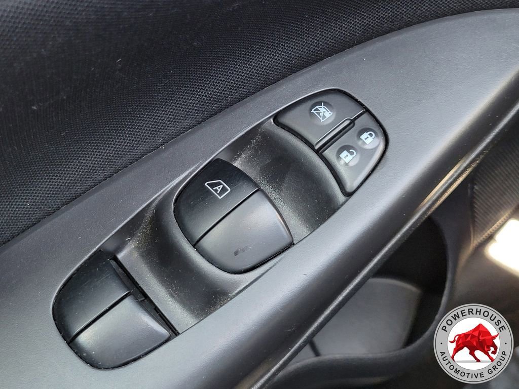 Used 2018 Nissan Sentra SV FWD image 25