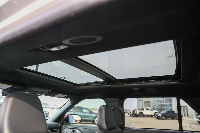 Certified 2025 Ford Explorer ST image 31