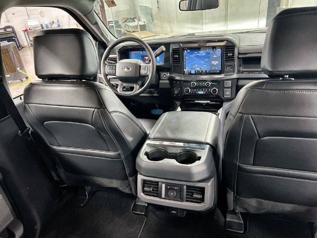 Certified 2025 Ford F250 Lariat w/ Tremor Off-Road Package AWD/4WD image 21